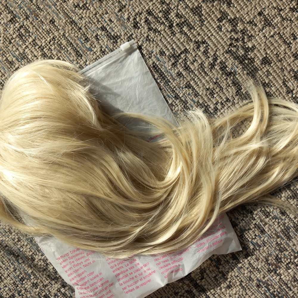 Blonde Wig NWOT
